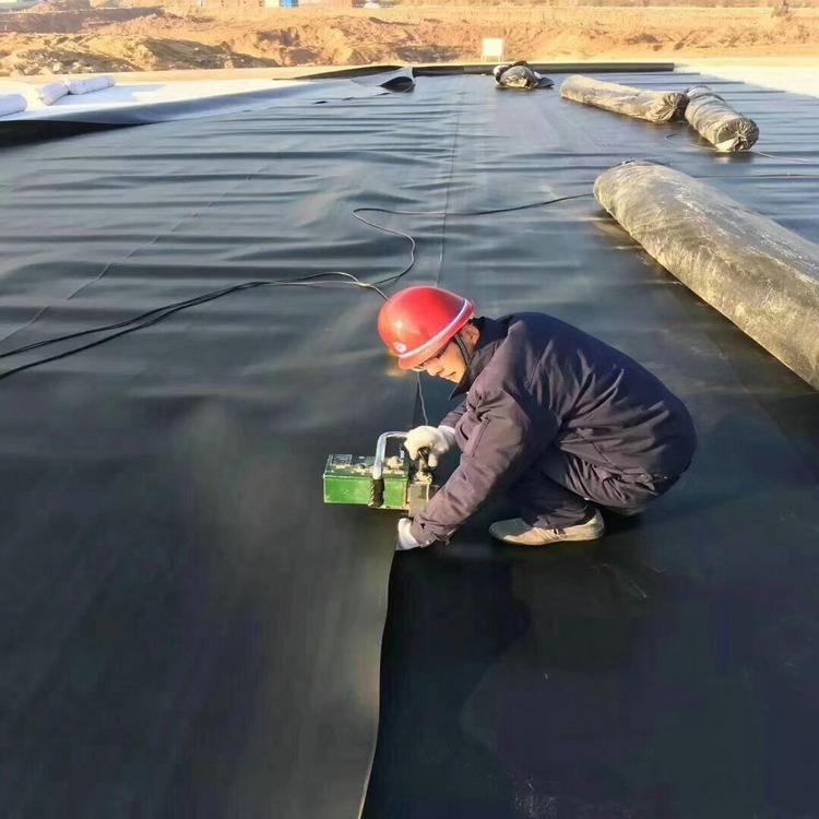 榆林安徽滁州飞灰填埋场糙面土工膜工程